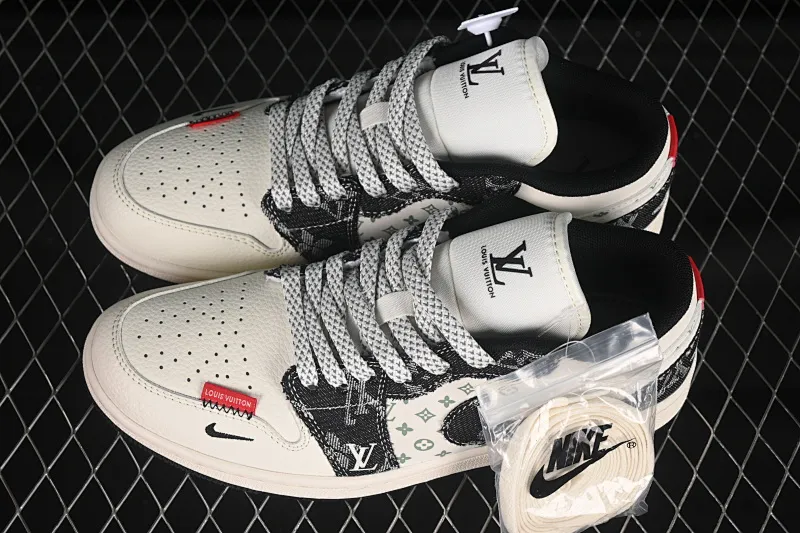 All categories Air Jordan Jordan series basketball shoes Air Jordan 1 Low High-end customized low-top sneakers Air Jordan 1 Low AJ Joe 1 LV joint black hook High-end customized low-top retro basketball shoes YX5066-332